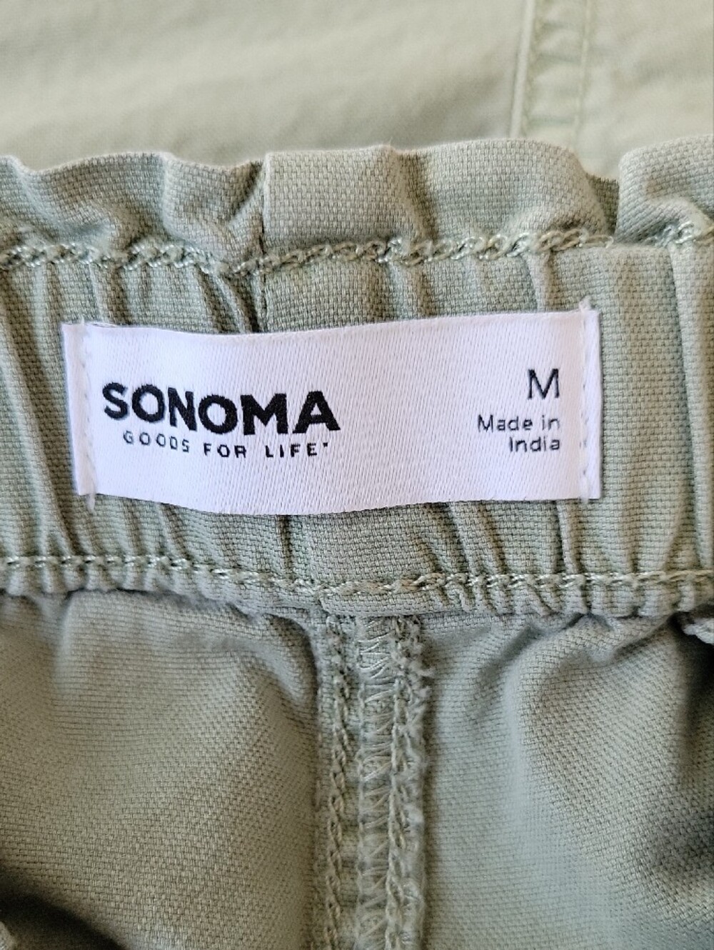 Sonoma Sage Green Elastic Waist Women's Cargo Shorts - Picture 3 of 4